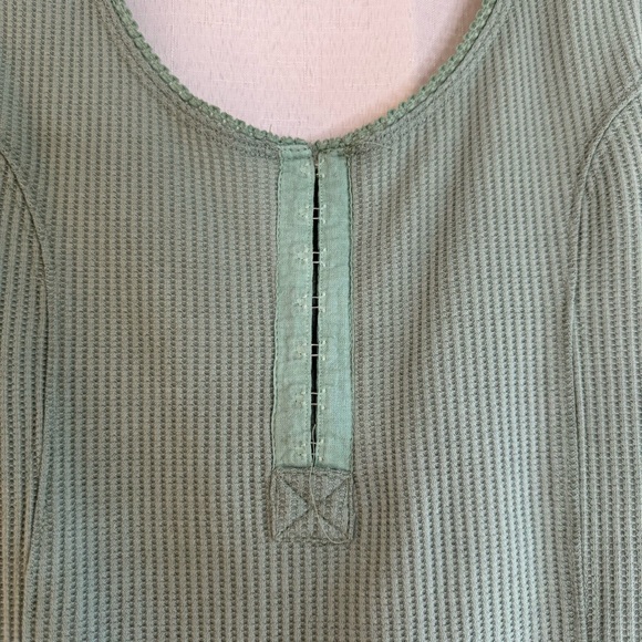 Green corset tank - Picture 2 of 4